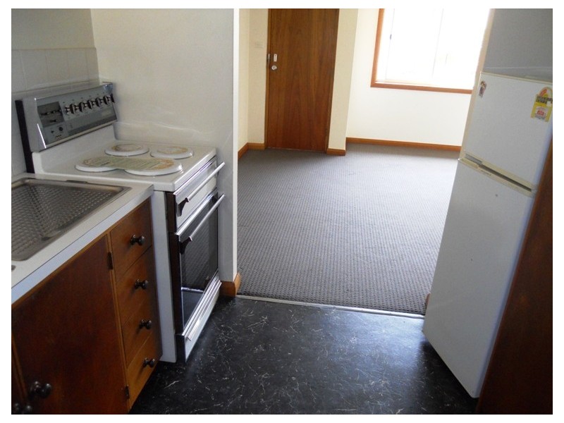 8/10 Chant Street, East Launceston TAS 7250