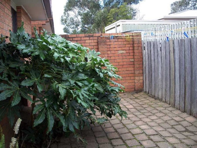 4/10 Parklands Parade, Newnham TAS 7248