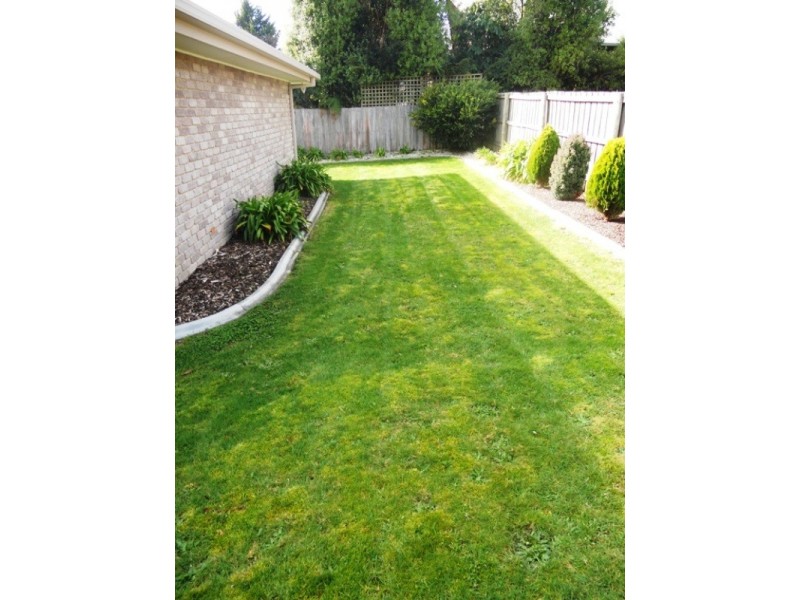 2/16 Country club Avenue, Prospect TAS 7250