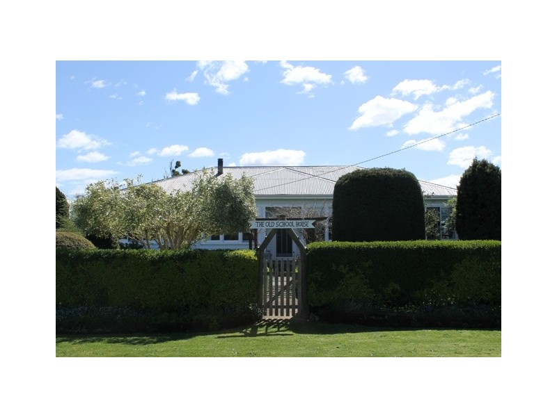 16 Peddles Road, Legerwood TAS 7263