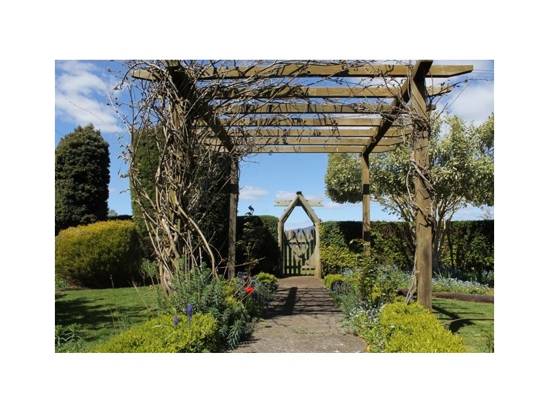 16 Peddles Road, Legerwood TAS 7263