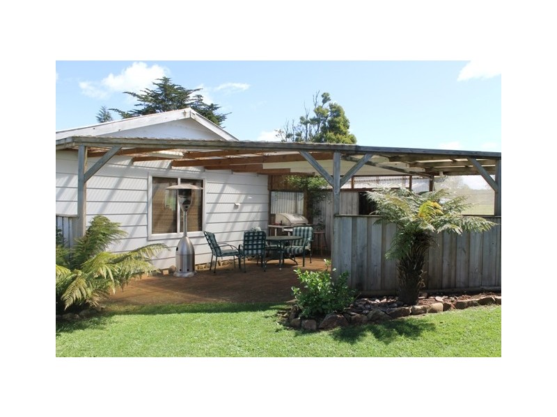 16 Peddles Road, Legerwood TAS 7263