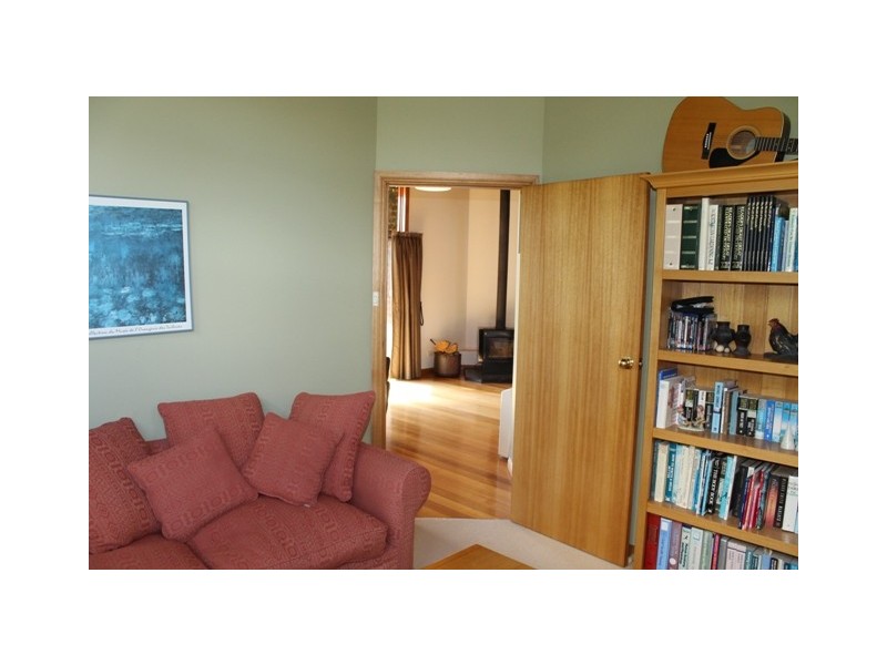 Blackstone Heights TAS 7250