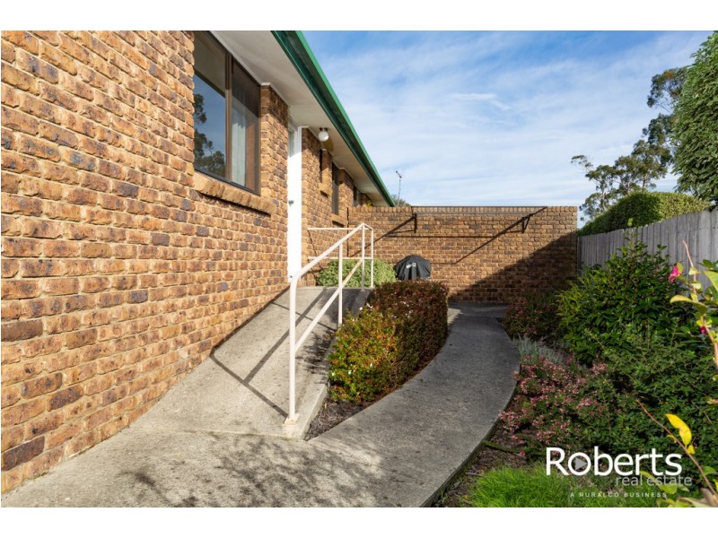2/98 Gibson Street, Kings Meadows TAS 7249
