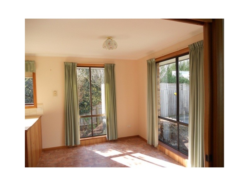 Kings Meadows TAS 7249