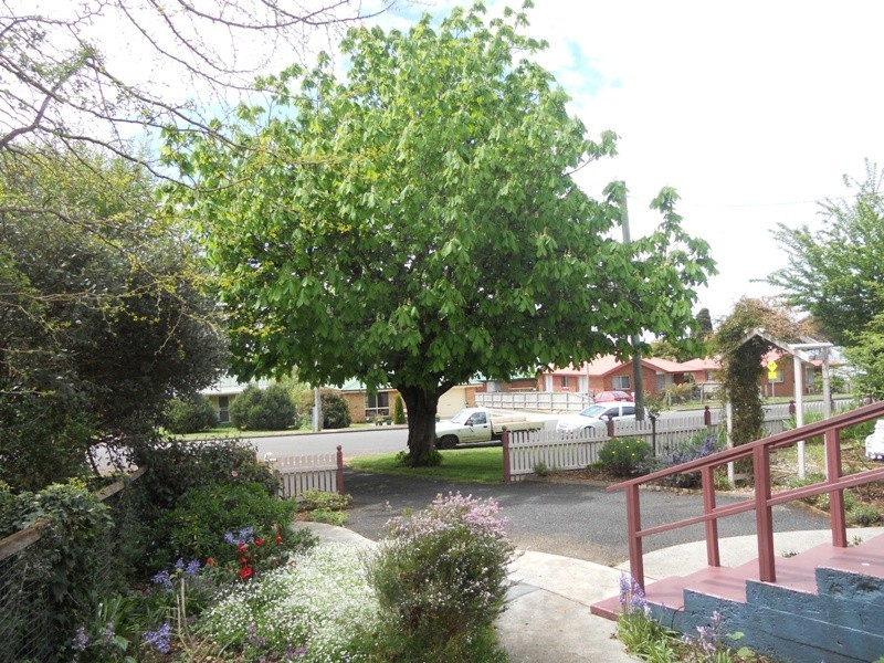 38 West Church Street, Deloraine TAS 7304