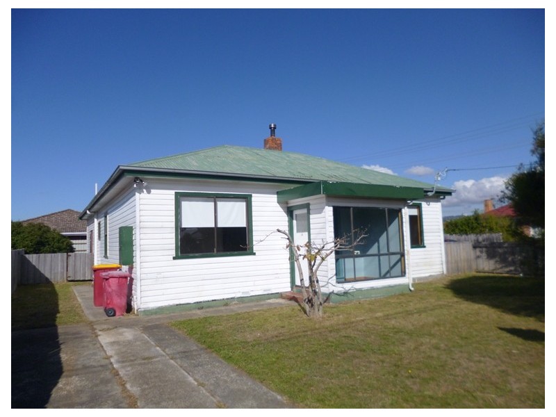 35 Foch Street, Mowbray TAS 7248