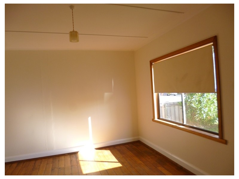 35 Foch Street, Mowbray TAS 7248