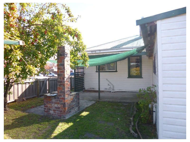 35 Foch Street, Mowbray TAS 7248