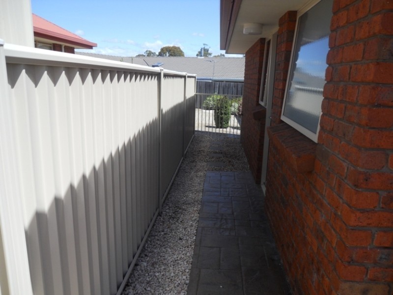 2/42 Richard Street, Prospect TAS 7250