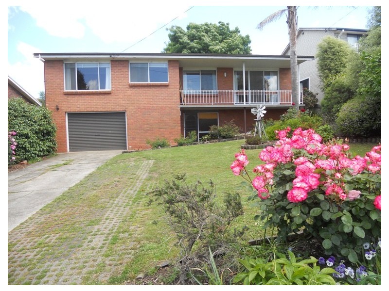 28 Pitten Crief, Riverside TAS 7250