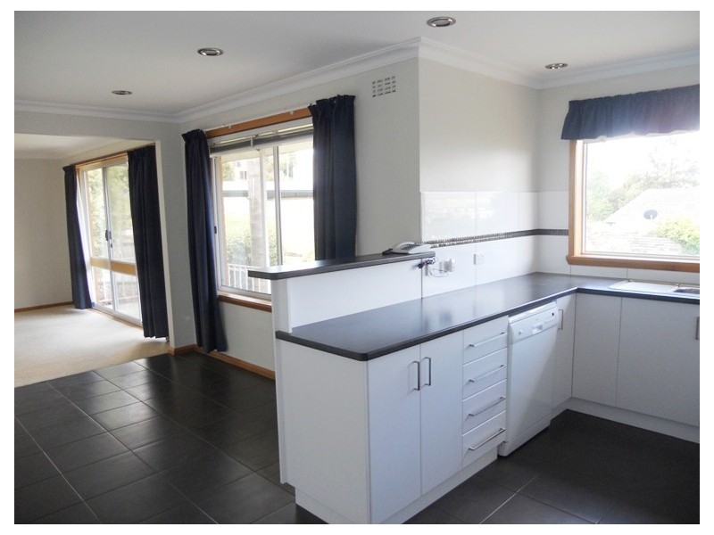 28 Pitten Crief, Riverside TAS 7250