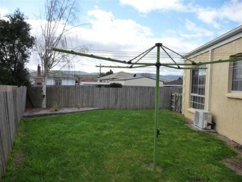 2/7 Pine Avenue, Newstead TAS 7250
