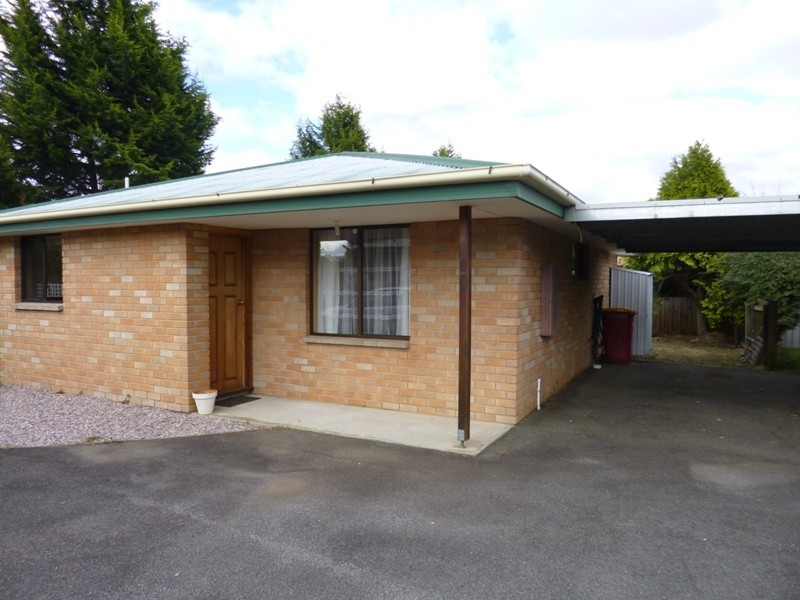 2/6 Norman Court, Newnham TAS 7248