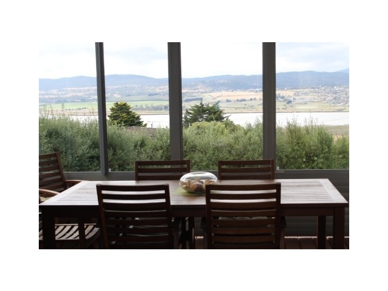 8 Bronte Court, Riverside TAS 7250