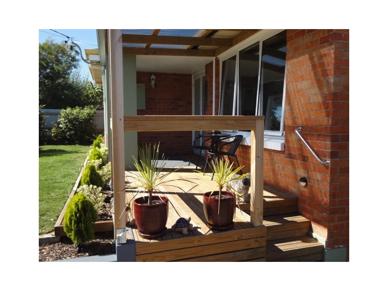 6 Betsy Street, Mowbray TAS 7248