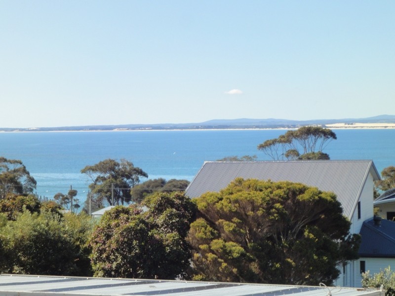 90 Richard Street, Bridport TAS 7262