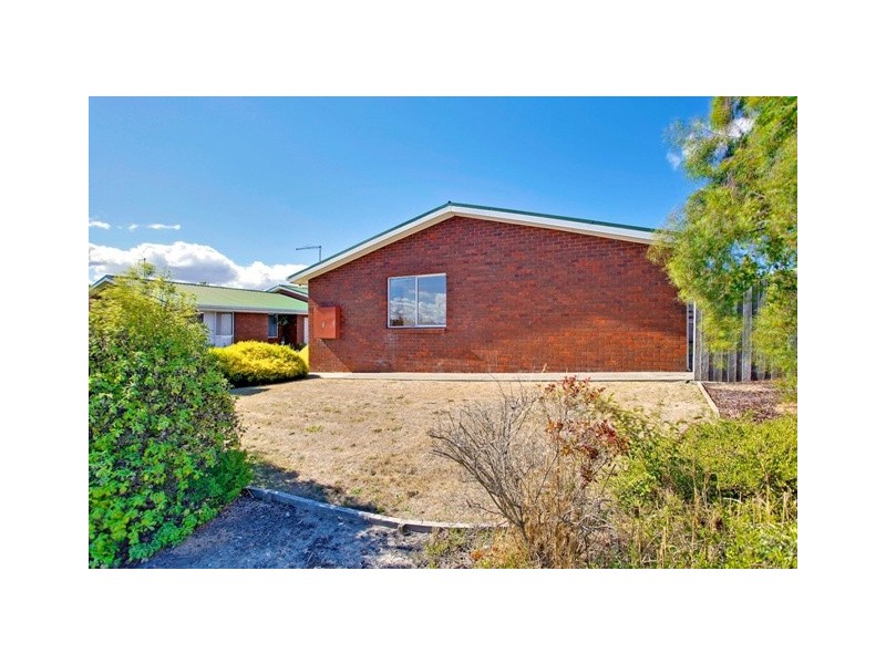 7/5-7 Youngtown Avenue, Kings Meadows TAS 7249