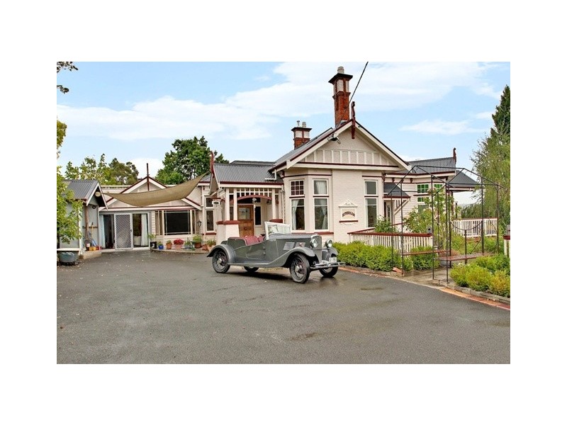 10 Croydon Avenue, Newstead TAS 7250