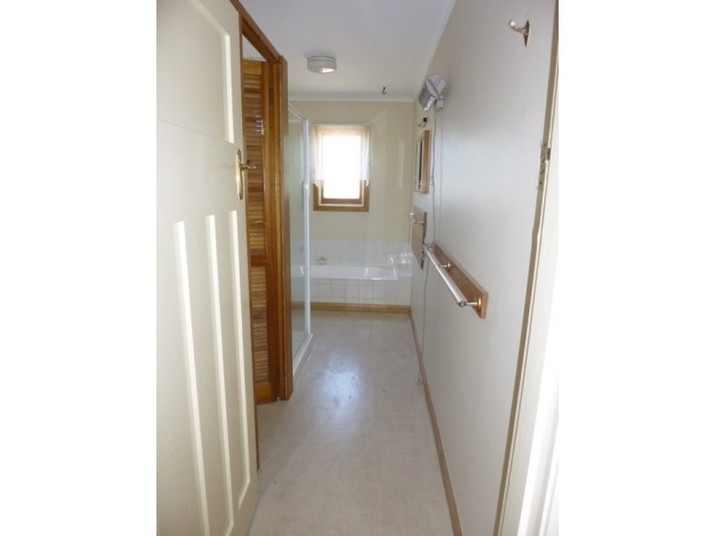 11 Esther Street, West Launceston TAS 7250