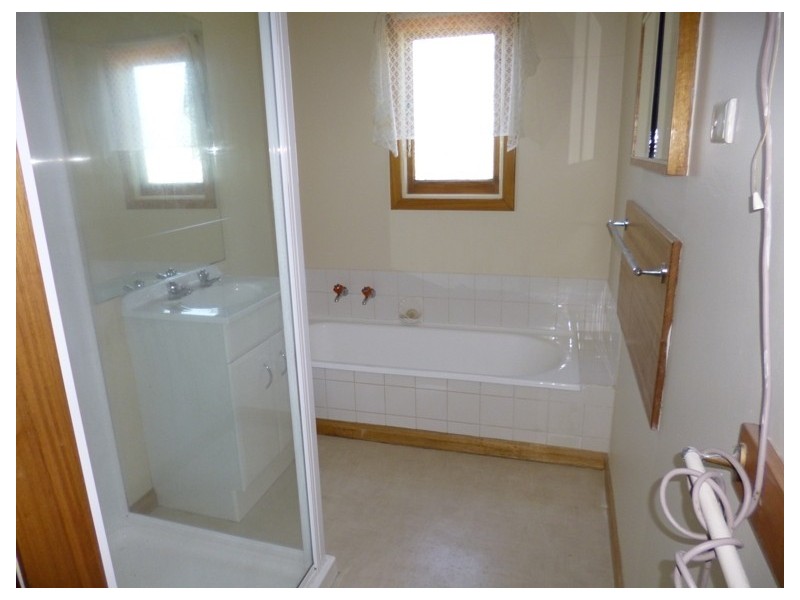 11 Esther Street, West Launceston TAS 7250