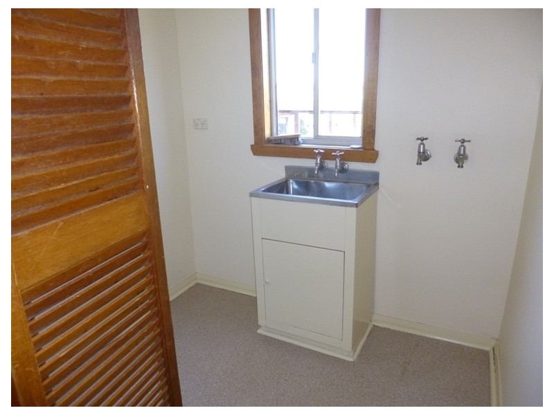 11 Esther Street, West Launceston TAS 7250