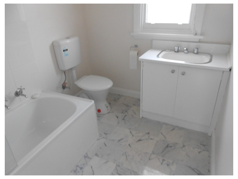 House – 34 Quarantine Road, Kings Meadows TAS 7249