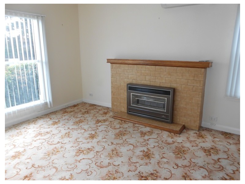 House – 34 Quarantine Road, Kings Meadows TAS 7249