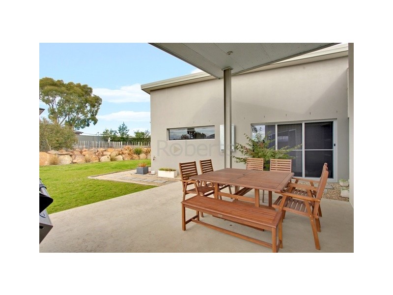 25 Southgate Drive, Kings Meadows TAS 7249