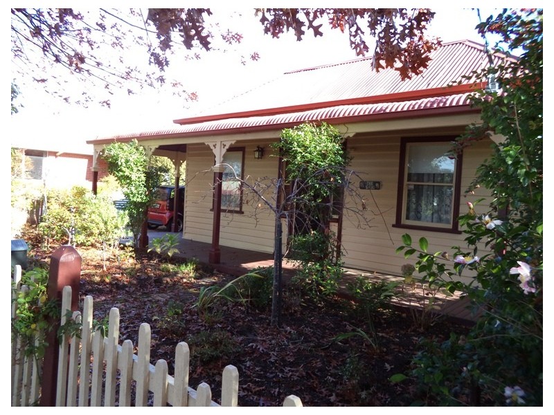 13 Birdwood Street, Mowbray TAS 7248