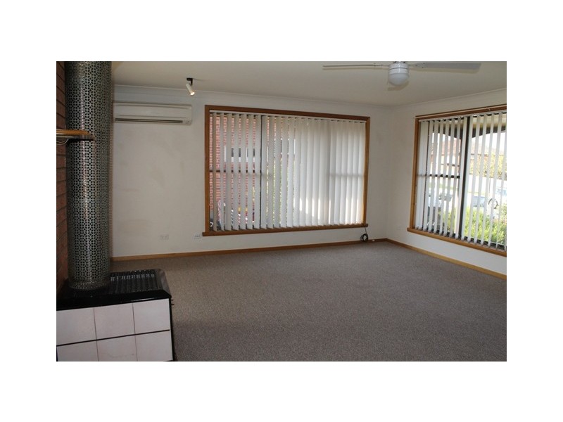 15 Parua Road, Newnham TAS 7248