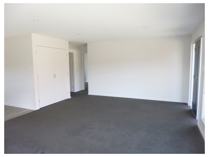 2/19 Meander Valley Road, Deloraine TAS 7304