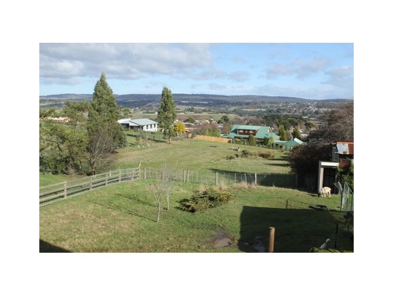 44a Benvenue Road, St Leonards TAS 7250