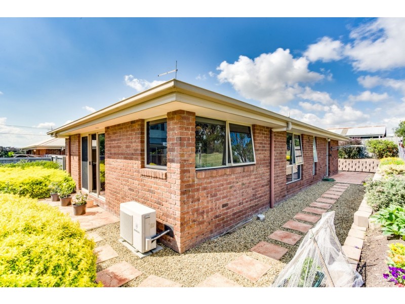 2/65 Bindaree Road, Legana TAS 7277