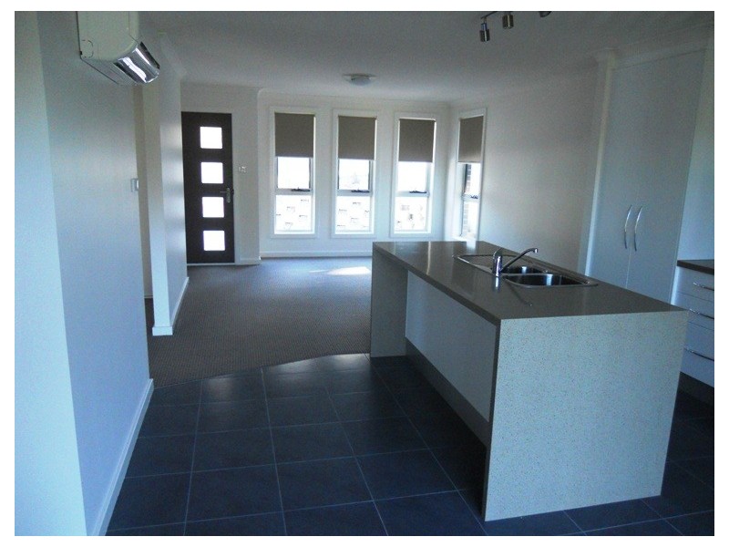 1/11a Duke Street, West Launceston TAS 7250