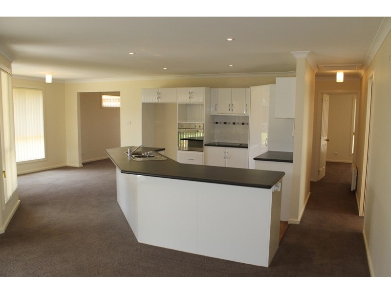 22 Carillion Court, Newnham TAS 7248