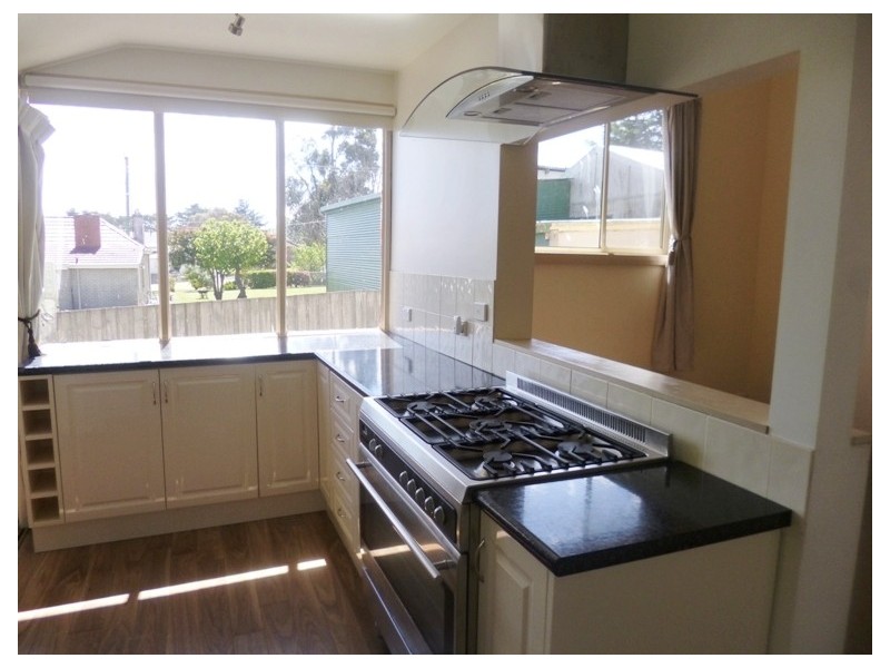 6 Mercer Street, St Leonards TAS 7250