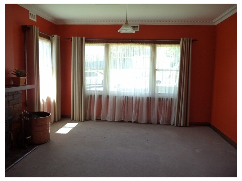 1 Allawah Street, Trevallyn TAS 7250