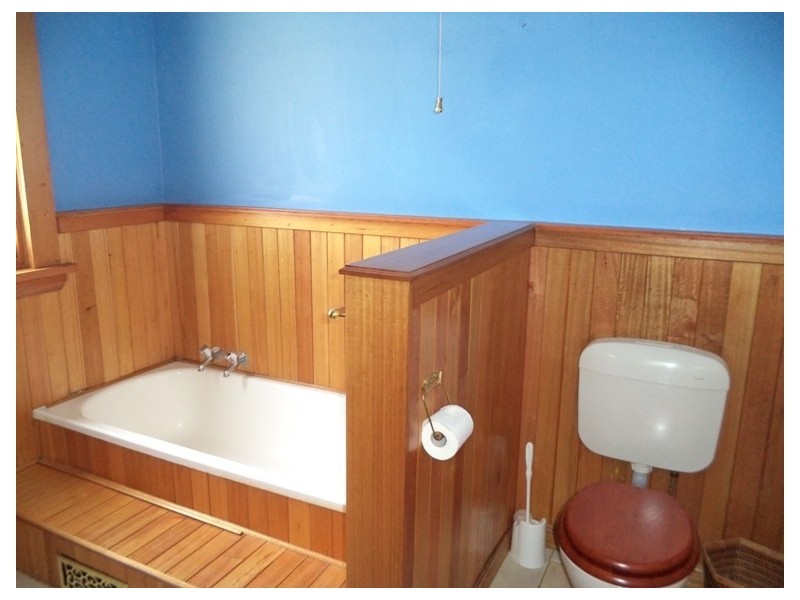 1 Allawah Street, Trevallyn TAS 7250