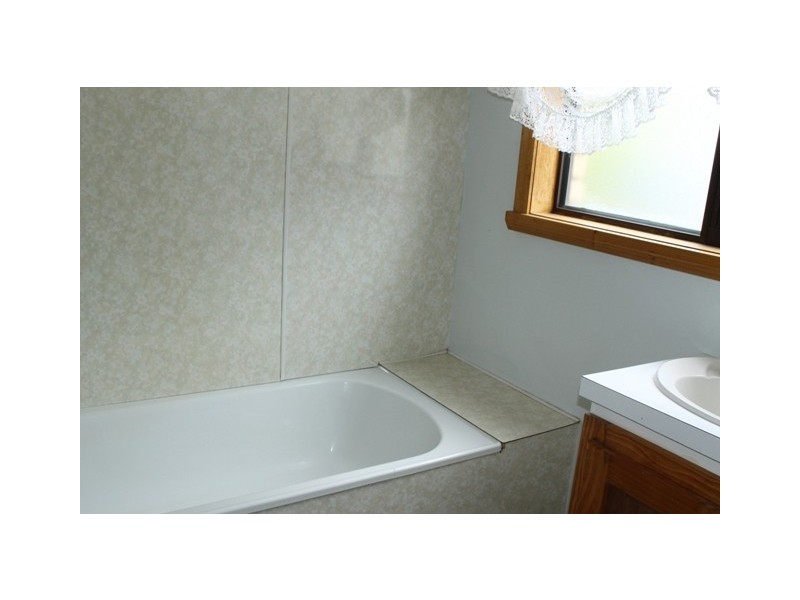 12 Scott Street, Branxholm TAS 7261