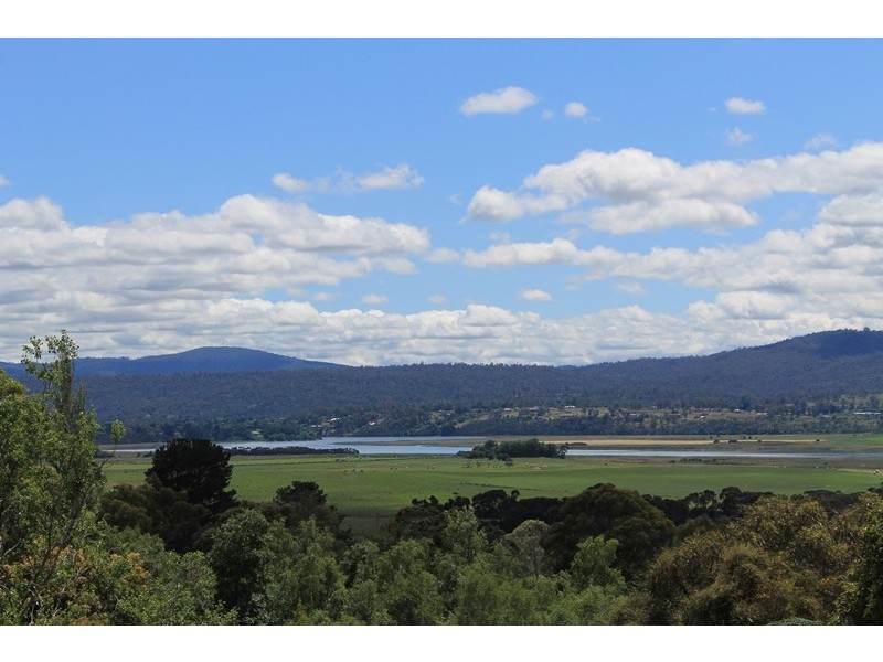 33 Danbury Drive, Legana TAS 7277