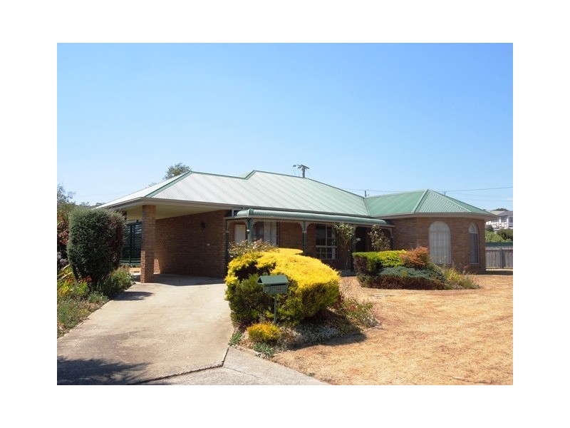 2 Village Court, St Leonards TAS 7250