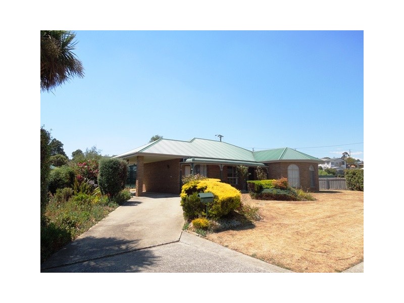 2 Village Court, St Leonards TAS 7250