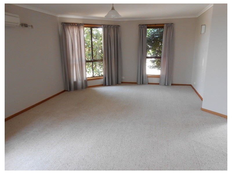 4 Burswood Terrace, Prospect TAS 7250