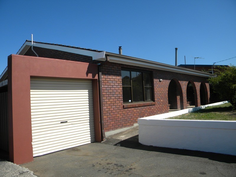 5 Parua Road, Newnham TAS 7248
