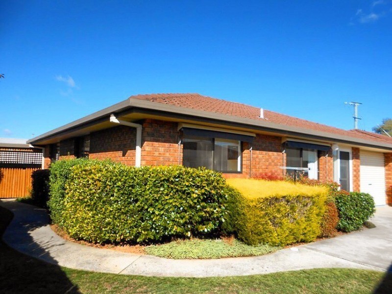 2/8 Yorkshire Court, Prospect TAS 7250