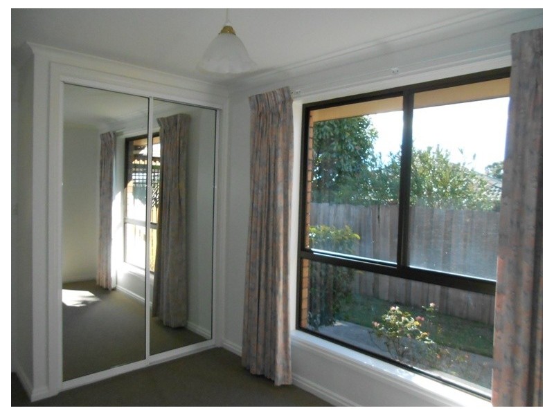 2/8 Yorkshire Court, Prospect TAS 7250