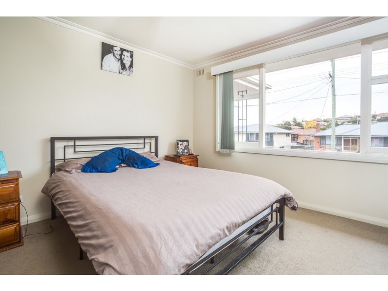 8 Maroney Street, Kings Meadows TAS 7249