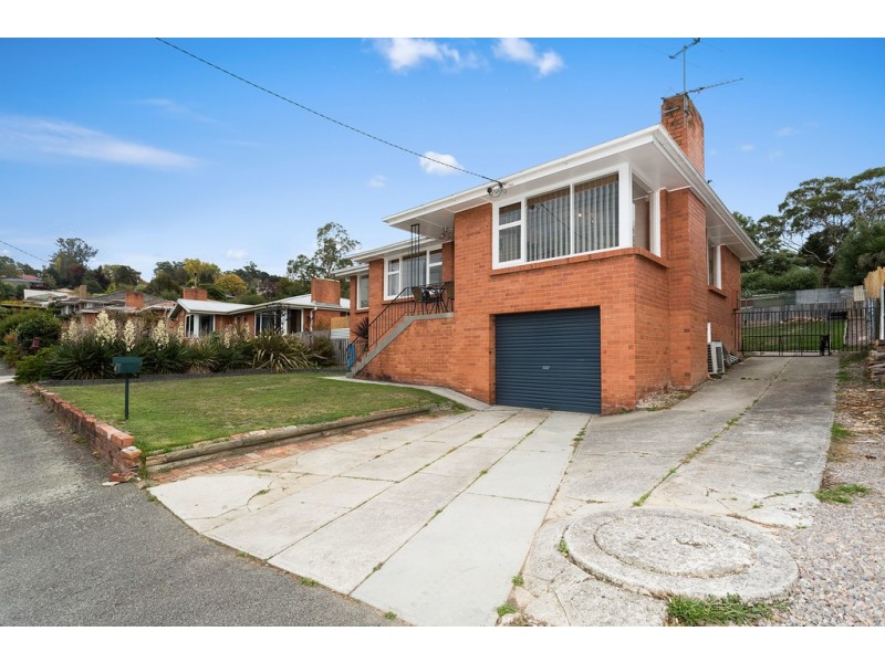 8 Maroney Street, Kings Meadows TAS 7249