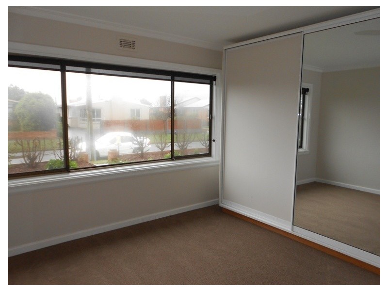 9 Kelvin Street, Kings Meadows TAS 7249